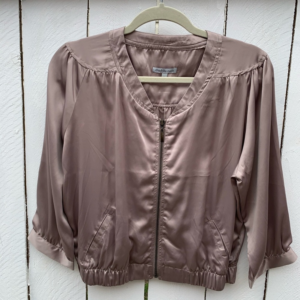 Charlotte Russe‎  Zip up Blouse